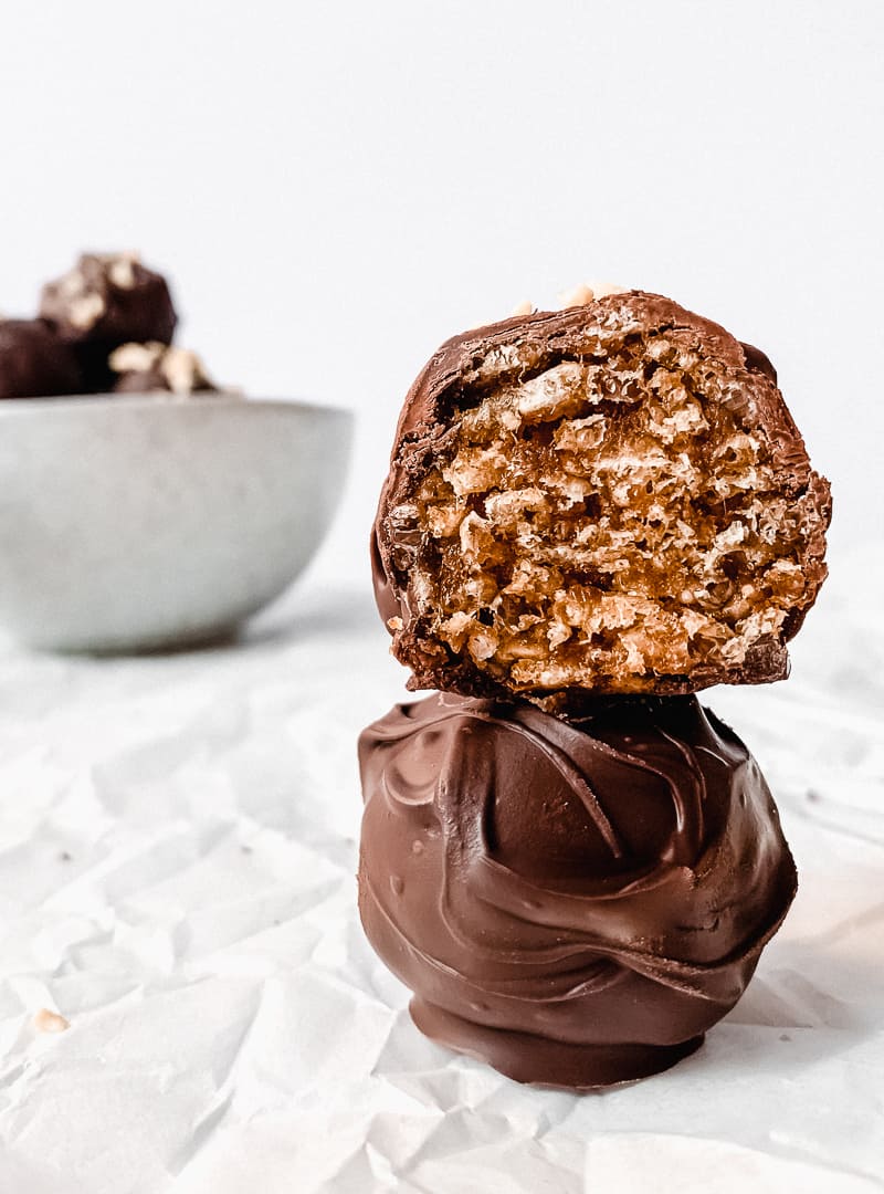 Chocolate Peanut Butter Date Caramel Balls