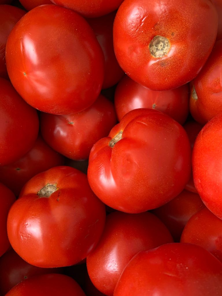 roma tomatoes contain red phytonutrients