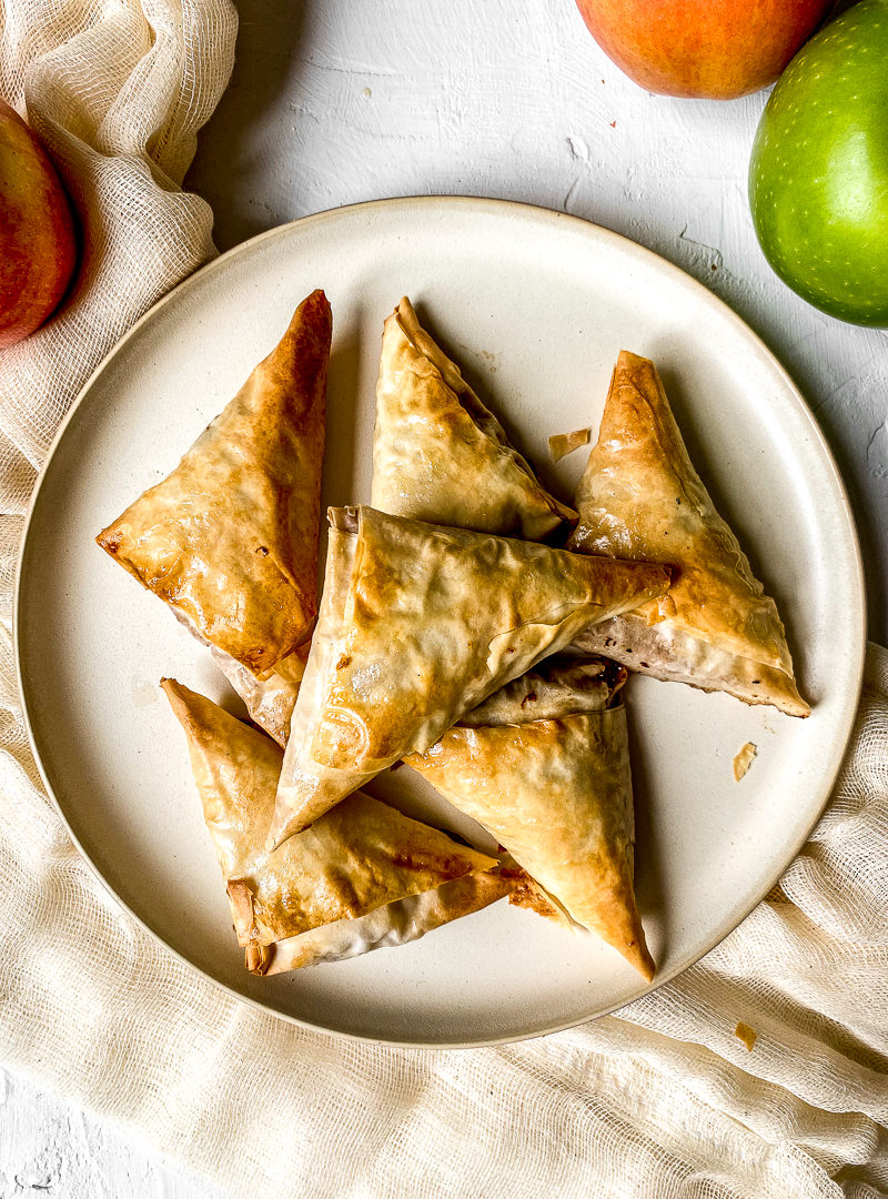 Easy Apple Cinnamon Turnovers with Flaky Phyllo Pastry
