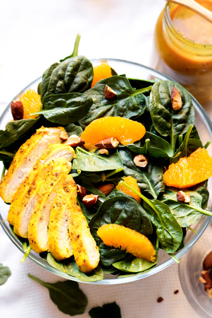spinach salad with oranges almonds and chicken