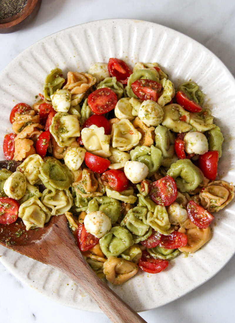 Caprese Tortellini Salad With Pesto